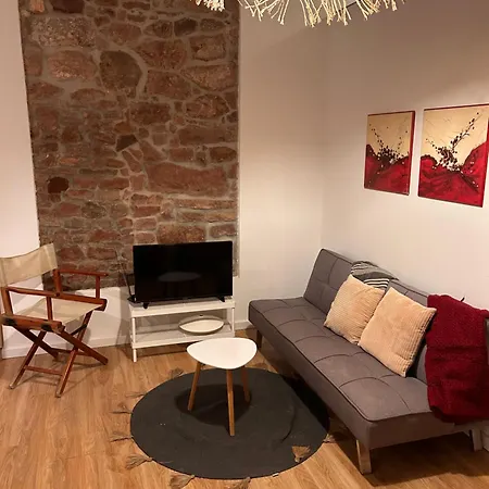 Holiday home Town House Casinha De Messines *
